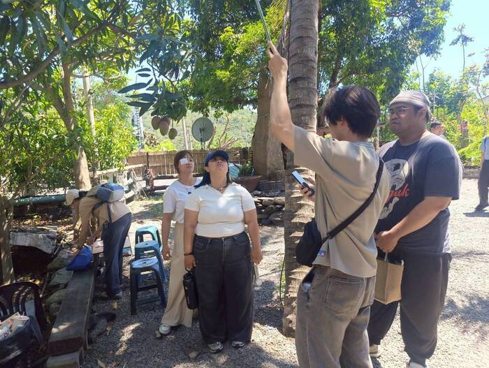 採訪小隊進行AR圖像採集圖片